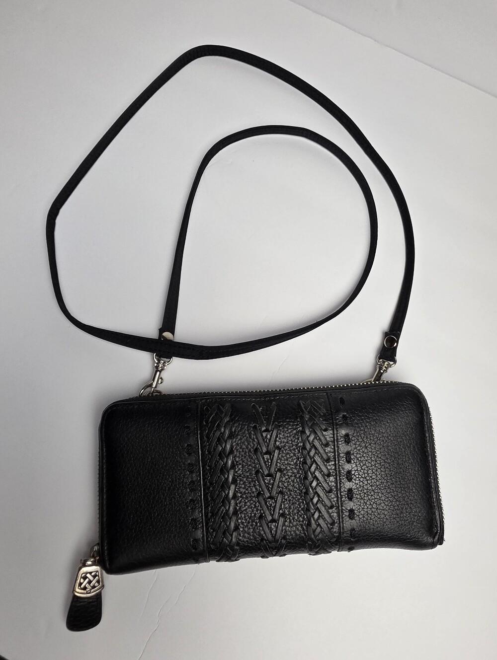 Brighton Black Pebbled  Leather Whipstitch Crossbody/Wallet Zip Around